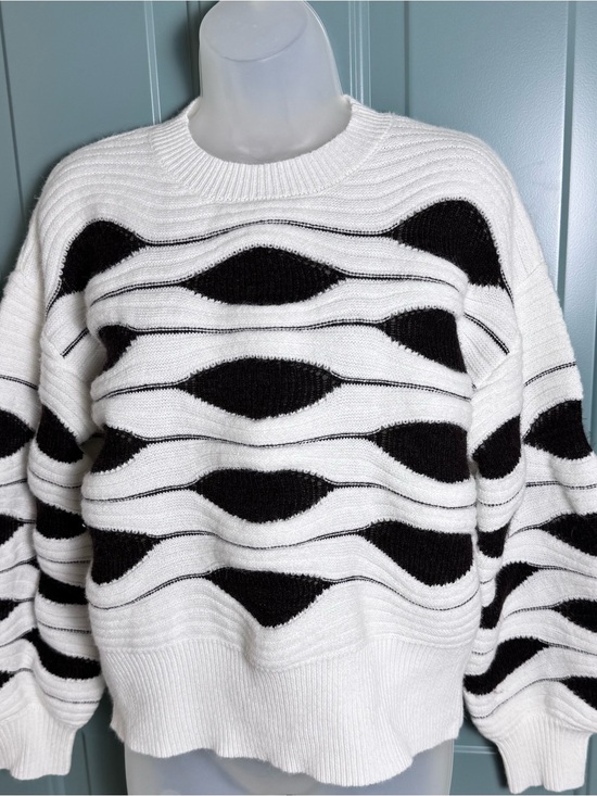 Nanette Lepore Sweaters - Nanette Lepore Dark Brown White Chunky Knit Sweater Size S Oversized